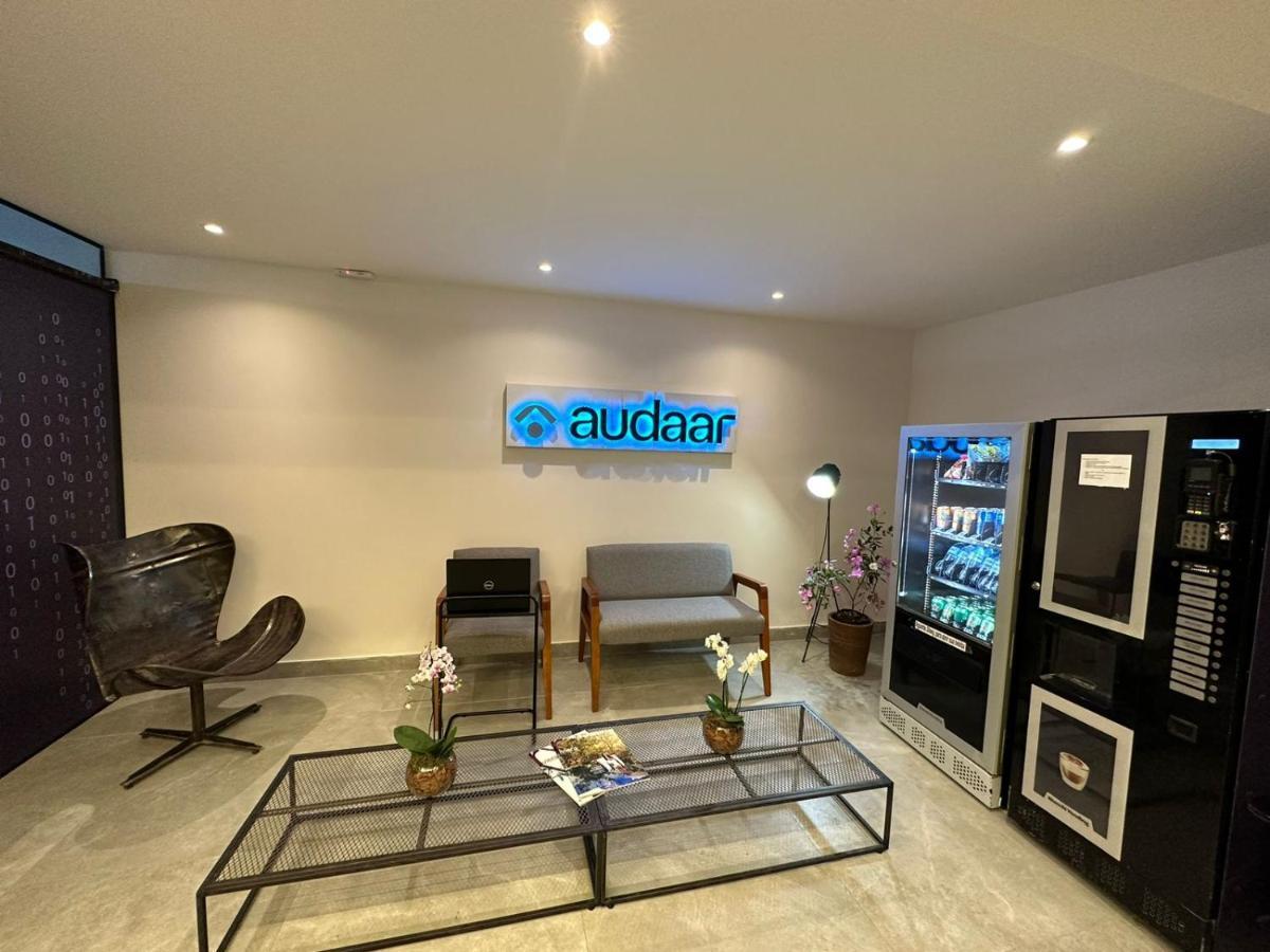Audaar Tech Suites - Aeroporto De Congonhas São Paulo Buitenkant foto